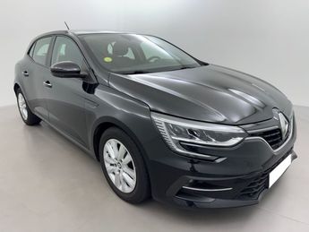  Voir d&eacute;tails -Renault Megane IV BERLINE 1.3 TCe 140 Evolution &agrave; Mions (69)