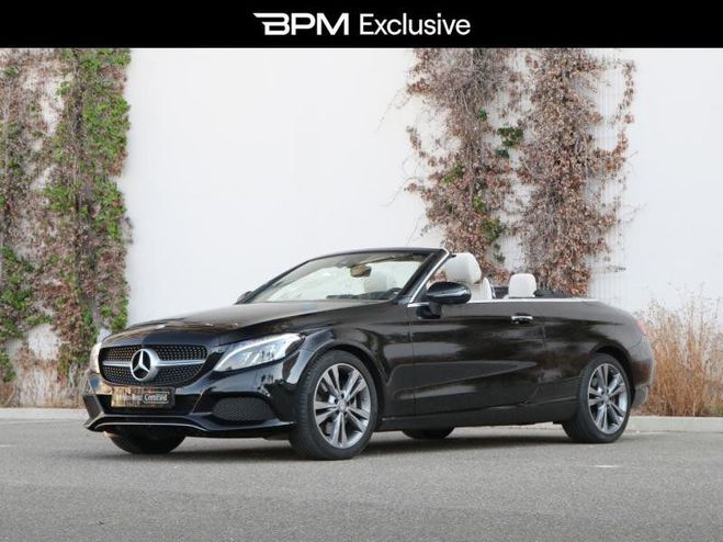 Mercedes Classe C Cabriolet 300 245ch Executive 9G-Tronic Noir Obsidienne M�tallis�e de 2016
