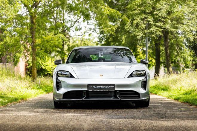 Porsche Taycan Turbo S Argent M�tallis� de 