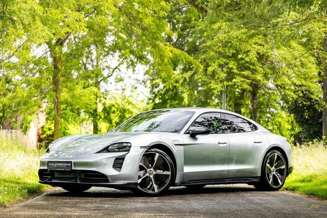 Porsche Taycan Turbo S Argent M�tallis� de 