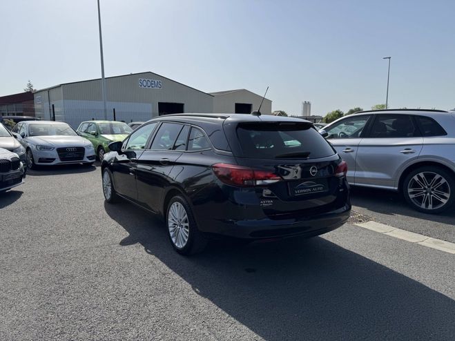 Opel Astra Sports Tourer 1.6 CDTI 110 1er MAIN CARP BLEU de 2018