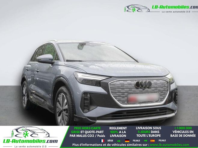 Audi Q4 40 204 ch 82 kW Bleu M�tallique de 2023