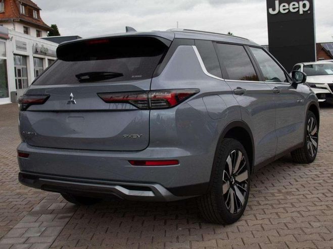 Mitsubishi Outlander 2.4 MIVEC Phev - 306 4WD 2025 Instyle Gris pierre de lune de 2025