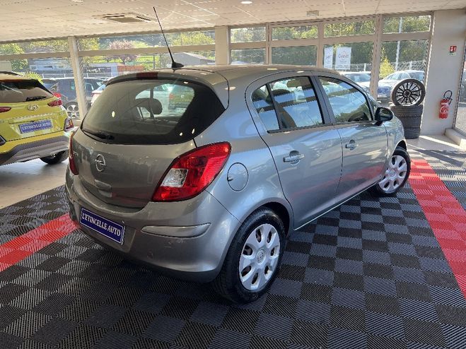 Opel Corsa 1.2 - 85 ch Twinport Graphite Gris Clair de 2014