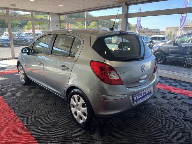 Opel Corsa 1.2 - 85 ch Twinport Graphite Gris Clair de 2014