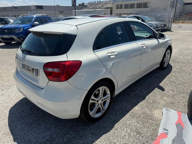 Mercedes Classe A 180 FASCINATION 7G-DCT BLANC de 2014