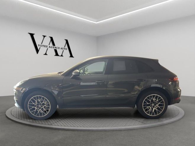 Porsche Macan 2.0i - BV PDK TYPE 95B . PHASE 1 GRIS de 2018