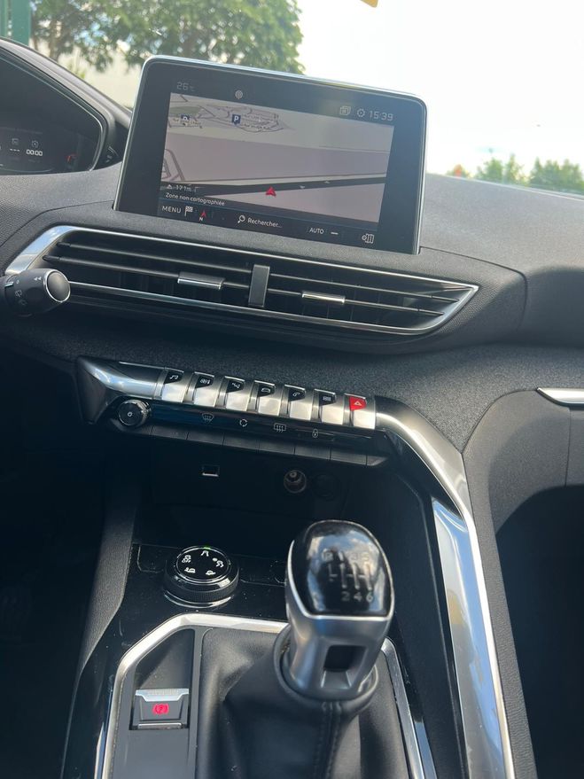 Peugeot 3008 II 1.2 ESSENCE 130 ACTIVE BUSINESS BELLE Or de 2017