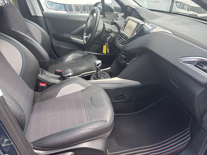 Peugeot 2008 1.2 L 130 S&S URBAN CROSS PROPRE CT OK Vert fonc� de 2015
