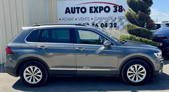 Volkswagen Tiguan 2.0 TDI 150 DSG CONFORTLINE 2019 153000  Gris de 2019