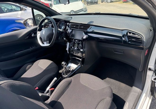 Citroen DS3 1.2 vti 82ch chic 3p cabriolet Blanc de 2015