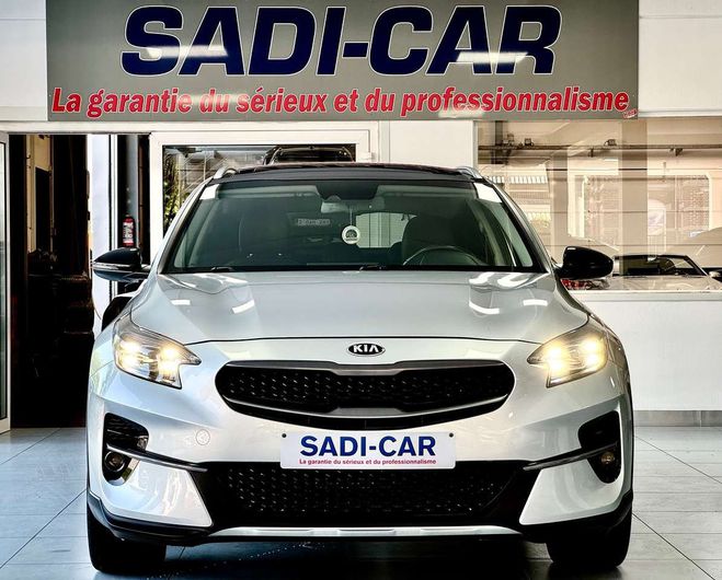 Kia Xceed 1.0 T-GDi 120cv MORE ISG + TOIT PANO Gris M�tallis� de 