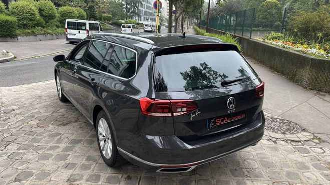 Volkswagen Passat VIII 1.4 TSI 218ch Hybride Rechargeable  GRIS de 2021