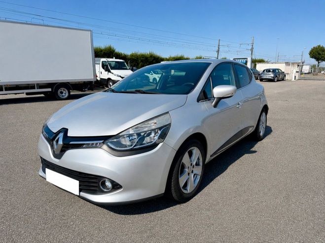 Renault Clio IV 1.5 DCI 90 INTENS EDC Gris Clair de 2016