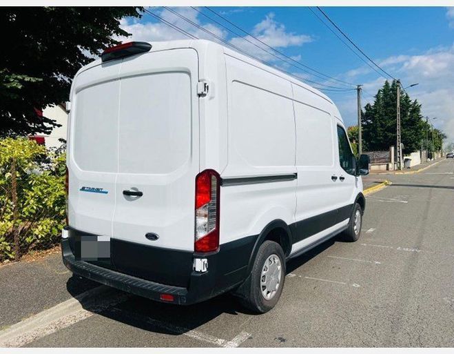 Ford Transit 2T FG PE 350 L2H2 135 KW BATTERIE 75/68  Blanc de 2023