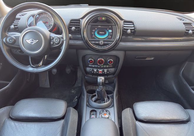Mini Clubman 2.0 190 COOPER S TOIT OUVRANT ENTRETIEN  Orange de 2017
