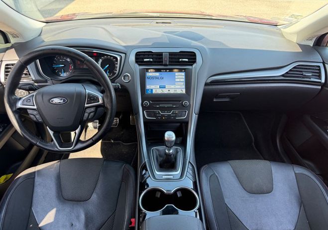 Ford Mondeo 2.0 TDCI 150CH ST-LINE SI�GE CHAUFFANt Rouge de 2017
