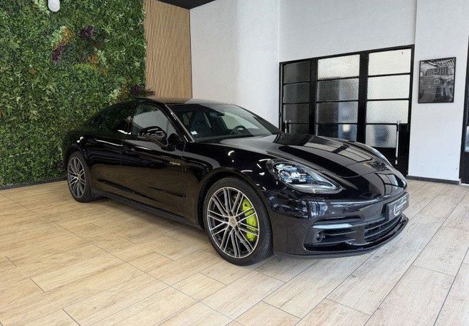 Porsche Panamera (971) 3.0 V6 462CH 4 E-HYBRID EURO6D-T 1 Noir de 2019