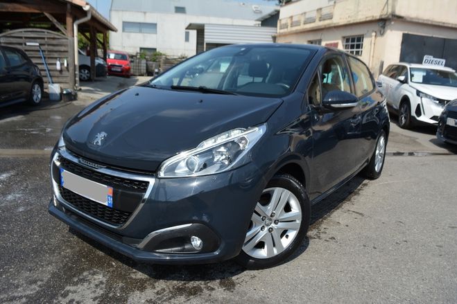 Peugeot 208 1.2 PURETECH 82CH E6.C SIGNATURE 5P GRIS  de 2019