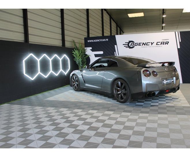Nissan GT R 3.8 V6 - 480 - BV GR6 COUPE / Ligne Evox GRIS FONCE de 2009