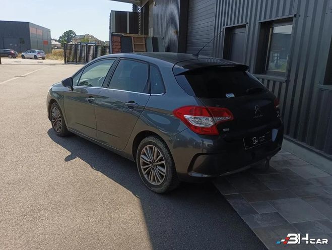 Citroen C4 1.6 E-HDI 110CV BMP6 CONFORT KIT DISTRIB Gris de 2012