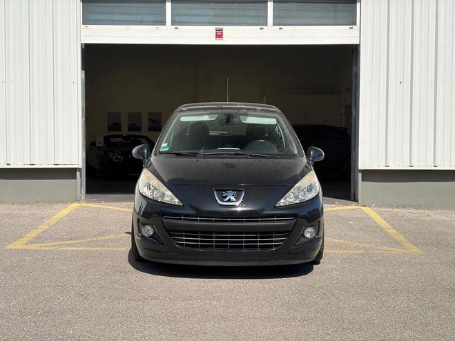 Peugeot 207 1.4 VTI 95 FINITION ACTIVE/CLIMATISATION Noir de 2011