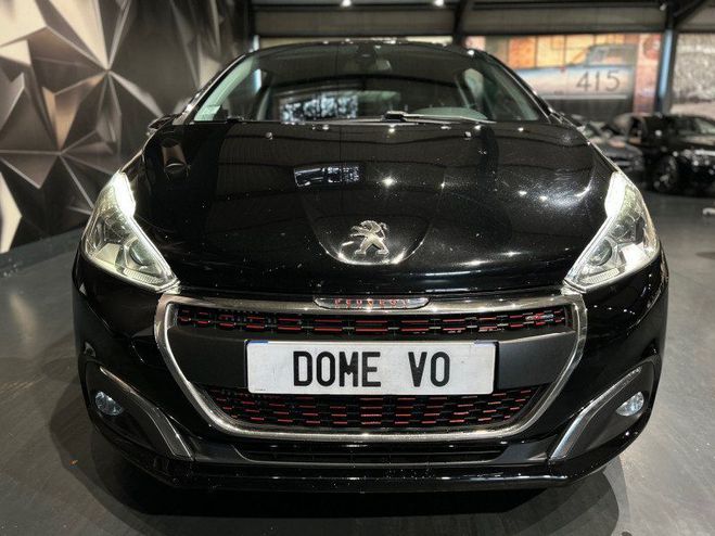 Peugeot 208 1.6 BLUEHDI 120CH GT LINE S&S 3P Noir de 2016