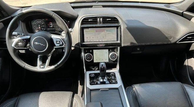 Jaguar XE 2.0 D180 180 R-DYNAMIC SE BVa Gris de 2019