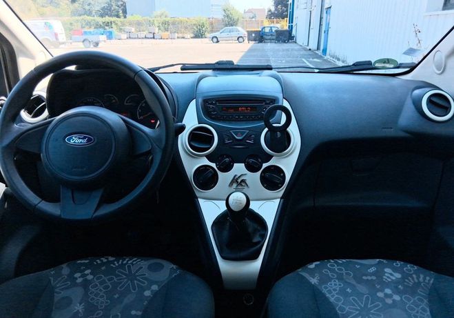 Ford KA 1.2 70 TITANIUm Autre de 2013