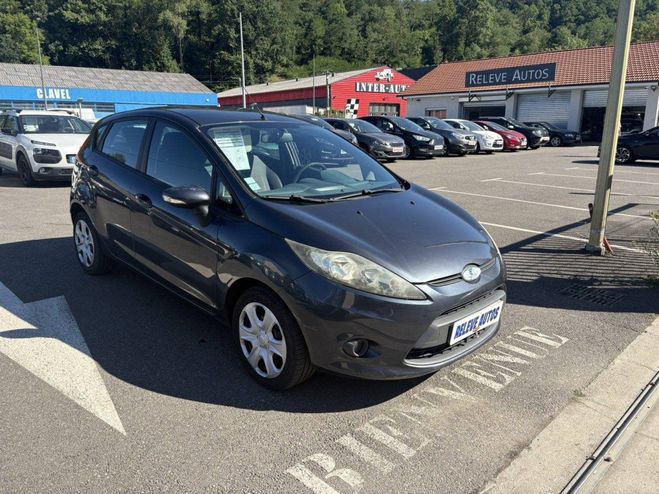 Ford Fiesta IV 1.4 TDCi Ghia 5p GRIS de 2009