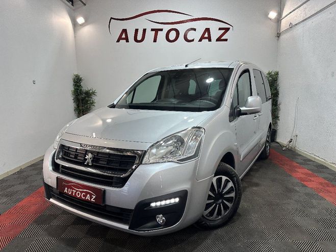 Peugeot Partner TEPEE 1.6 BlueHDi 120ch SetS BVM6  91000 Gris Clair de 2016