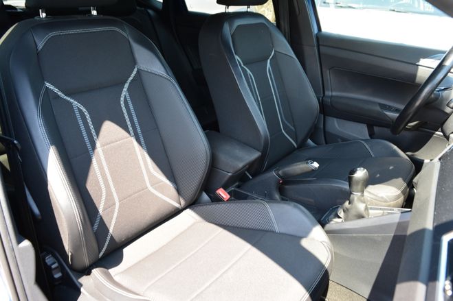 Volkswagen Polo 1.0 TSI 95CH R-LINE BLEU de 2018