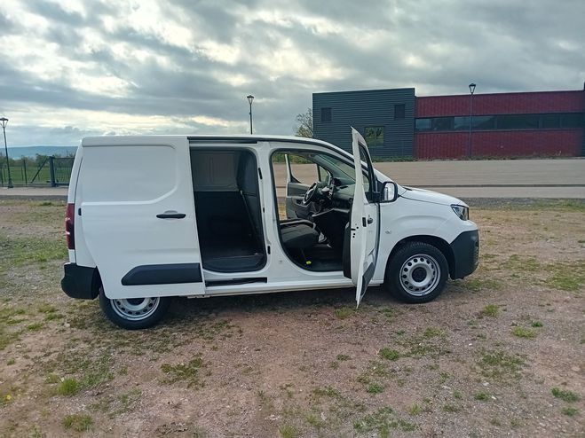 Peugeot Partner en bon etat  de 2022