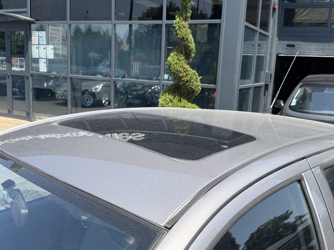 Toyota Yaris PHASE 2 1.0 VVTi 65 - VENTE EN ETAT FRAI Gris de 2004