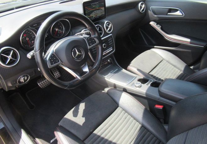 Mercedes Classe A 220 D FASCINATION 7G-DCT Noir de 2016