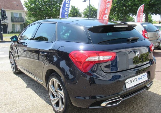 Citroen DS 5 BLUEHDI 180CH BE CHIC S&S EAT6 Bleu de 2016