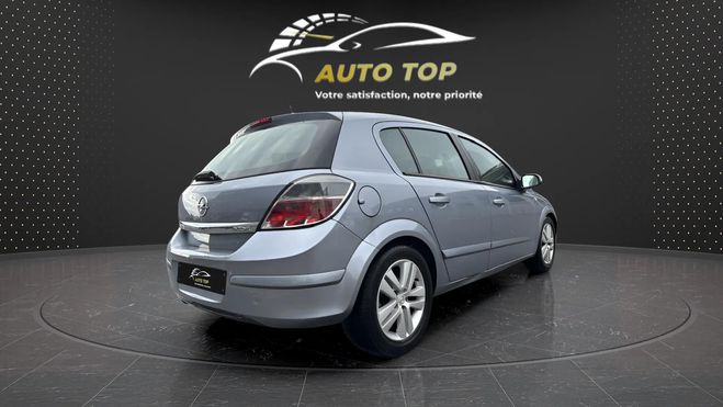 Opel Astra 1.7 CDTI110 COSMO ECOF 5P GRIS F de 2009