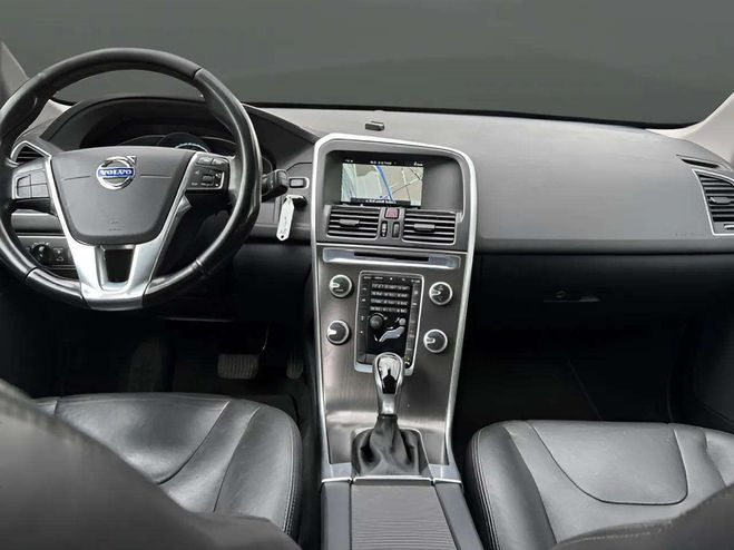 Volvo XC60 D4 181CH MOMENTUM GEARTRONIC GRIS F de 2015