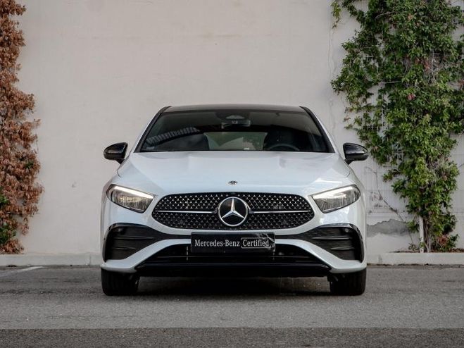 Mercedes Classe A 250 e Hybrid EQ 163 109ch AMG Line 8G-DC Blanc Polaire de 2024