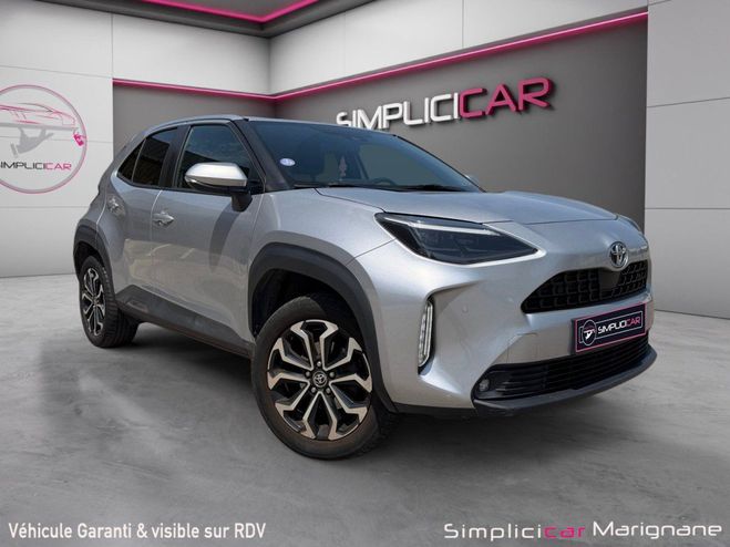 Toyota Yaris Cross HYBRIDE MY21 116h AWD-i Design app Gris de 2021