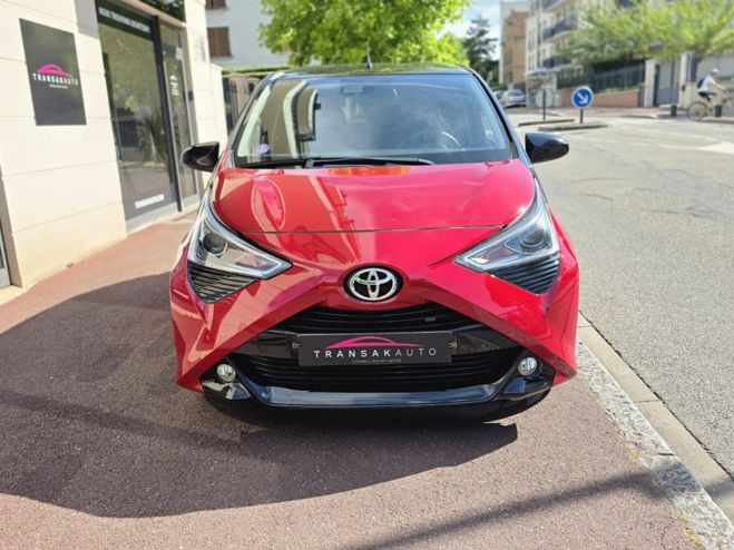 Toyota Aygo MY20 1.0 VVT-i x-shift x-clusiv Rouge de 2020