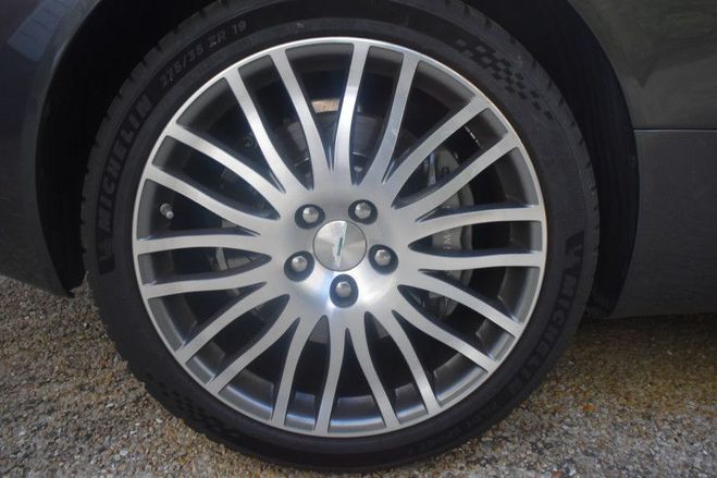 Aston martin DB9 V12 5.9L 477CH TOUCHTRONIC2 GRIS F de 2011