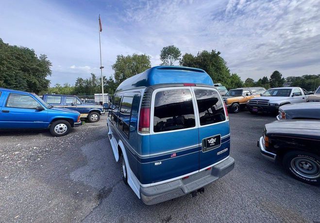 Chevrolet Express Chevy van 1500 5.7 v8 vortec  de 1996