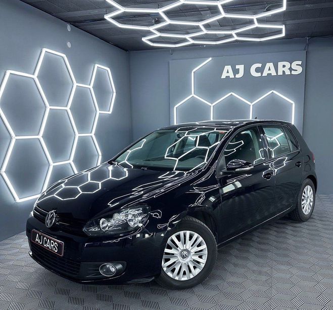 Volkswagen Golf vi 1.6 tdi 105ch 1ere distri neuve gps g Noir de 2010
