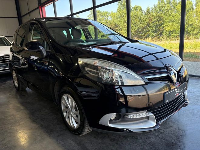 Renault Megane SCENIC Noir Verni de 2015