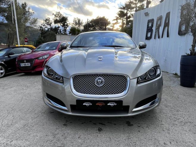 Jaguar XF 2.2 D - BVA - Stop/Start BERLINE British GRIS CLAIR de 2013