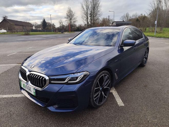BMW Serie 5 530d G30 xDrive 286ch LCI M Sport BVA8 BLEU FONCE de 2021