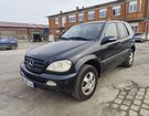 Mercedes Classe ML 270 CDI 163ch Luxury PHASE 2 BVA à () Mercedes Classe ML 270 CDI 163ch Luxury PHASE 2 BVA à ()