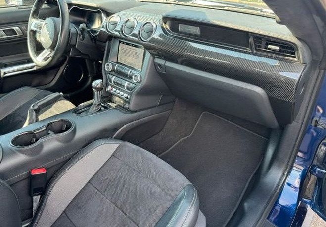 Ford Mustang 5.0 v8 fastback phase 2 boite automatiqu Bleu de 2019