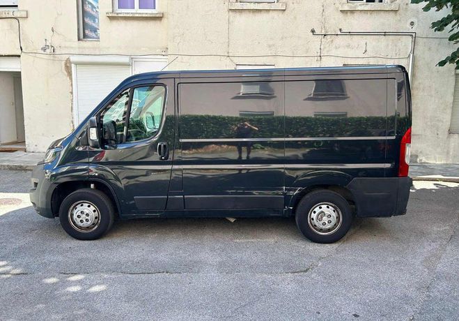 Peugeot Boxer 3 333 L1H1 2.2 BLUEHDI S&S 120CH PRO 06- Noir de 2020